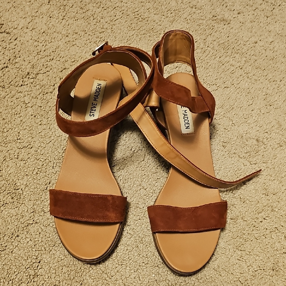 Steve Madden Women's Brown Strappy Sandals